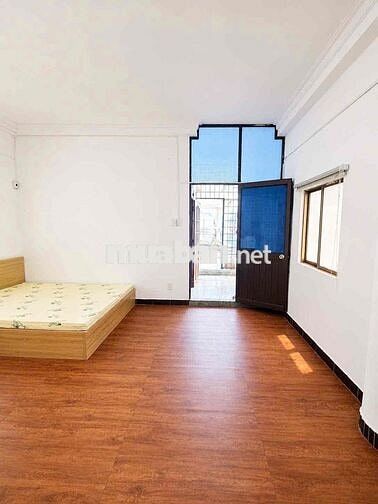 phòng 30m2 đường Âu Cơ,P. Phú Trung,Q. Tân Phú