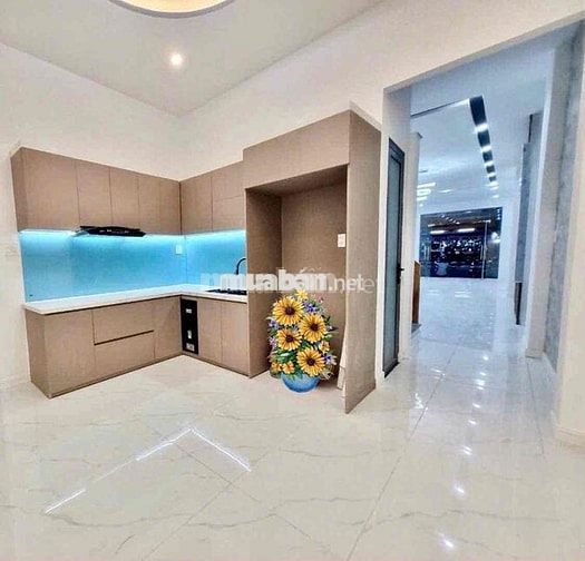 CHO THUÊ NHÀ TRỆT 2 LẦU MỚI ĐẸP ĐƯỜNG TRẦN HƯNG ĐẠO