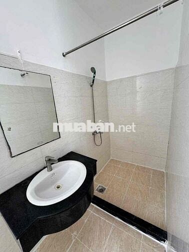 Căn Hộ Stu Ban Công 28m2 FullNT Ngay Trung Tâm Đi Đâu Cũng Tiện
