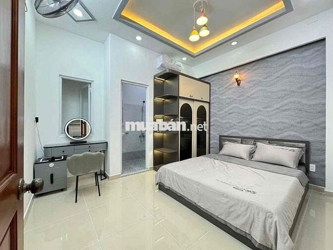 Nhà Phố HXH 3 Lầu Phạm Văn Chiêu 4pn 5wc 24tr