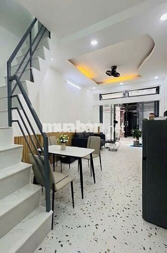 Nhà mới Nguyễn Thượng Hiền, QUẬN 3, thông Võ Văn Tần, 3 x 11m, 6.2 tỷ