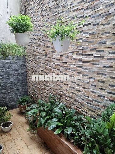 cho nữ thuê 1 phòng 24m2 mặt tiền rạch xuyên tâm full nội thất giá 5tr