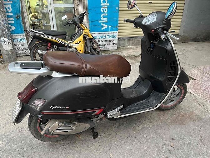 Piaggio GTS 2024 Đen