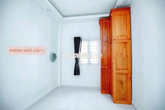 Nhà Tây Lân 4PN 9Tr/ Tháng Kế chợ