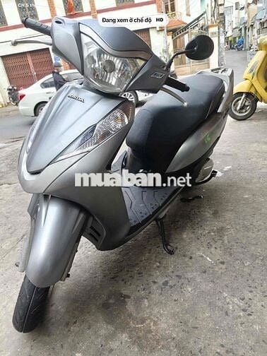 Lead Fi đời 2014 màu Xám biển số TP