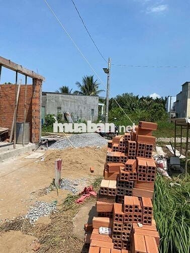 BÁN 48M2 ĐẤT THỔ CƯ xÂY DỰNG TỰ DO LONG HẬU CÁCH NHÀ BÈ 3K.