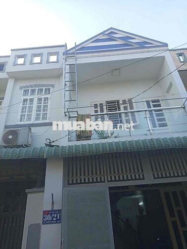 Mình chính chủ cần bán căn nhà ngang 4 dài 12 đường xe tải thông