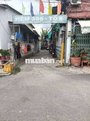 BÁN NHÀ HÓC MÔN - Ô TÔ ĐẬU CỬA - 2 TẦNG - DT KHỦNG - GIÁ CỰC RẺ 