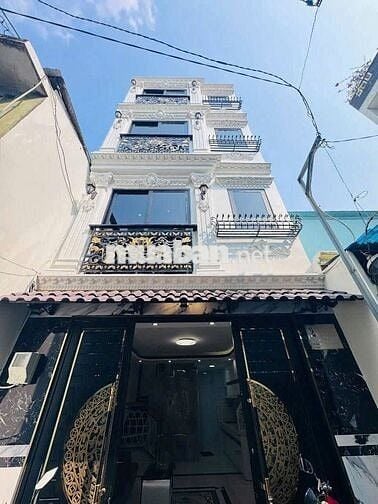 Bán nhà xây mới 5 tầng cạnh Thích Quảng Đức - (4.1x8.5) full nội thất