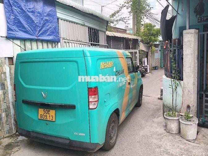 BÁN NHÀ HÓC MÔN - Ô TÔ ĐẬU CỬA - 2 TẦNG - DT KHỦNG - GIÁ CỰC RẺ 