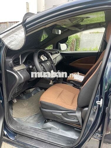 Toyota Innova 2018 Đen 7chỗ
