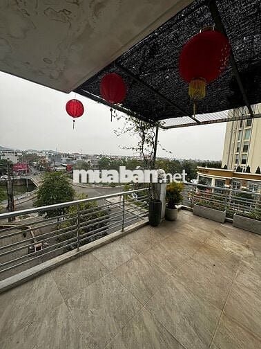 BÁN NHÀ MẶT TIỀN LÝ THƯỜNG KIỆT - TRUNG TÂM TP HUẾ 