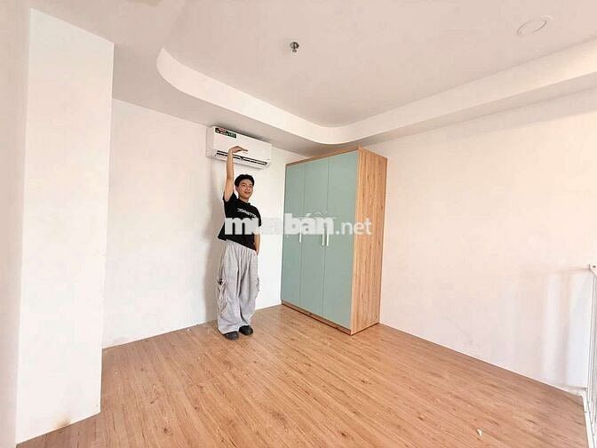 Duplex Gác siêu rộng cao ngay Công Viên Làng Hoa 
