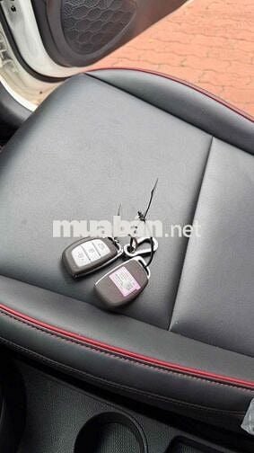 Hyundai i10 2022 Bản Full 1.2 Trắng 16.000 Km