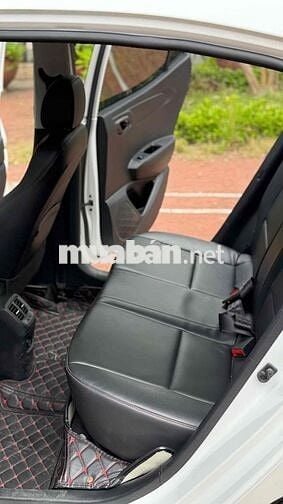 Hyundai i10 2022 Bản Full 1.2 Trắng 16.000 Km