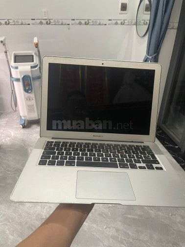 Macbook giá rẻ 4tr9 tại Buôn Hồ