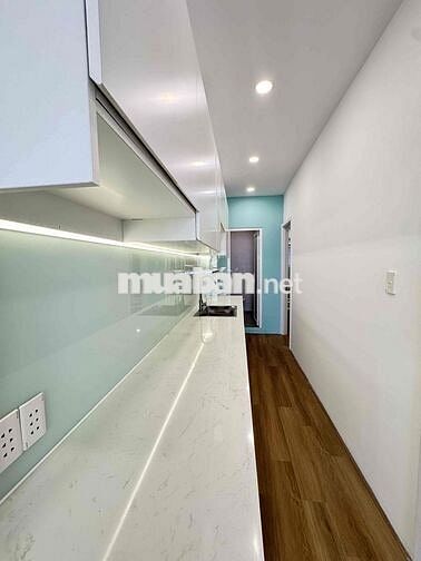 CHỈ 2TỶ350  – SỞ HỮU CHUNG CƯ LẠC LONG QUÂN - MỚI ĐẸP FULL NỘI THẤT -