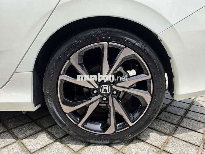 CIVIC 2019 1.8G UP RS NHẬP THÁI LAN CỰC SPORT