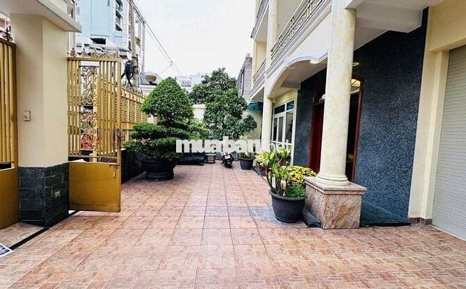 Cho thuê nhà 8B Trần Quang Diệu, P.13, Q.3 -Diện tích: 13x20m