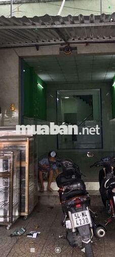 mặt tiền đường lớn khu vực sầm uất wa cầu hậu giang là tới 