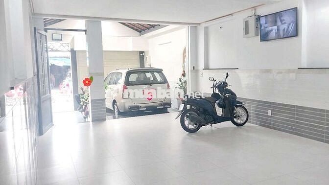 Cho thuê phòng đẹp rộng ở được đông | Có thang máy | Gần Bv Thủ Đức