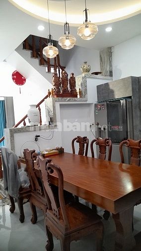 Nhà mặt tien Khu Tên Lửa, Giáp Q6, Ngang 4.5m. Giảm 1.2ty