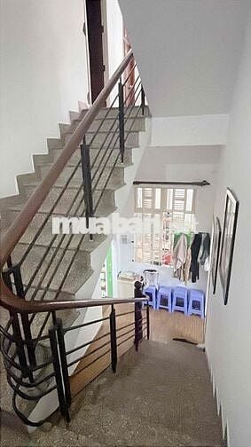 cho thuê nhà nguyên căn 90/2 Bạch Đằng
