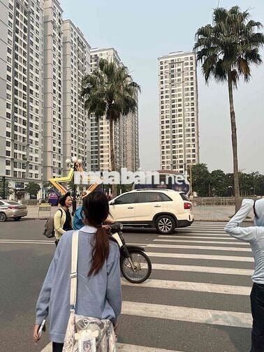 cần tìm nhà nguyên căn 2 ngủ đủ đồ tài chính 8tr