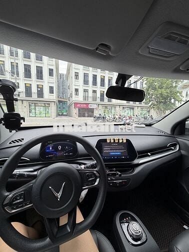 VinFast VF 5 Trắng mới đi  34737 km