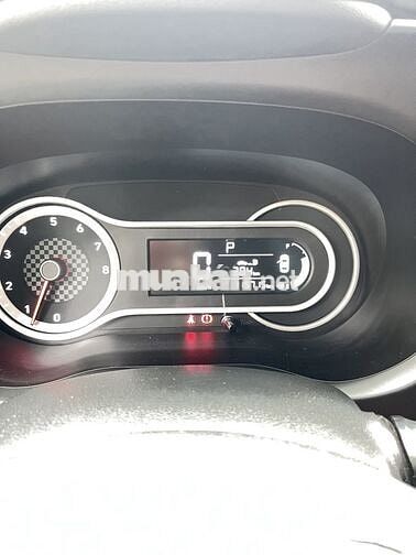 Hyundai Grand i10 2024 Tự động 11000 km Trắng