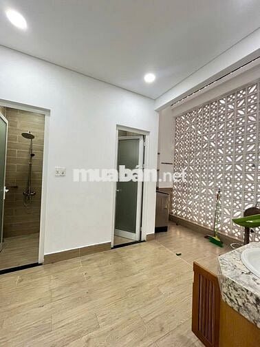 CĂN HỘ 2PN RỘNG 80M2 GẦN ĐƯỜNG 30 THÁNG 4
