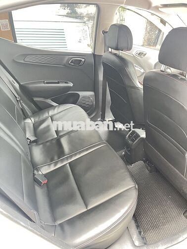 Hyundai Grand i10 2024 Tự động 11000 km Trắng