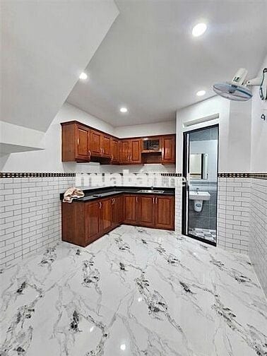 🔥 NHÀ ĐẸP ĐOÀN VĂN BƠ QUẬN 4 –30M2 NỞ HẬU 5M–4 TẦNG- 4PN– CHỈ 3 TỶ3 TL