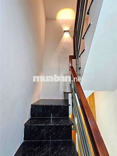🔥 NHÀ ĐẸP ĐOÀN VĂN BƠ QUẬN 4 –30M2 NỞ HẬU 5M–4 TẦNG- 4PN– CHỈ 3 TỶ3 TL