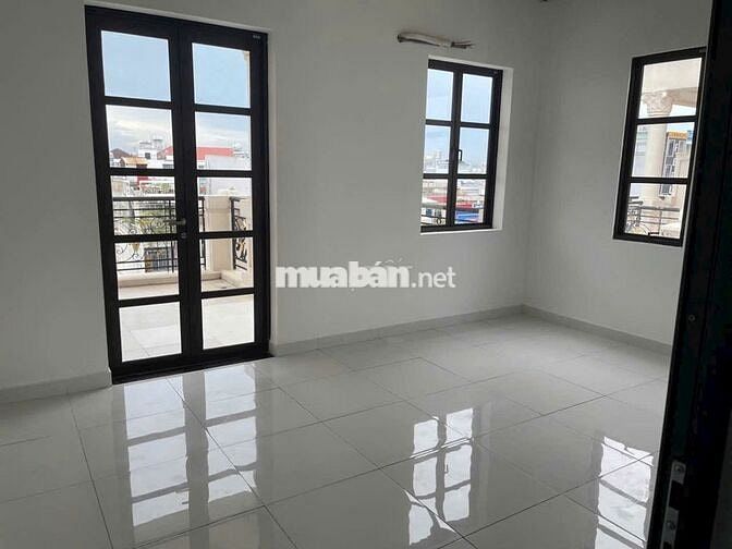Cho thuê căn đôi Cityland 2 Mặt tiền Nguyễn Văn Lượng P10 Gò Vấp !
