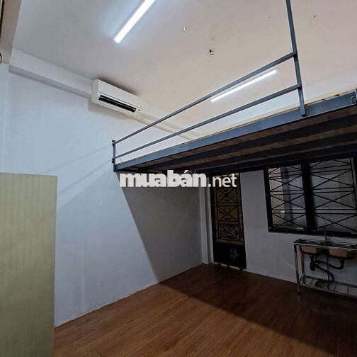 Phòng 30m2 ngay Vạn Hạnh Mall Q10