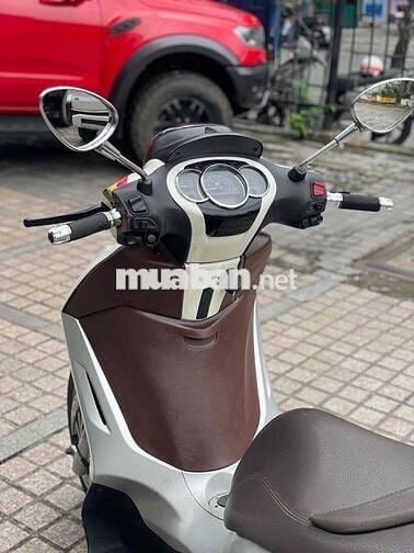 Vespa Beverly 2015 trả trc 9tr9 nhận xe