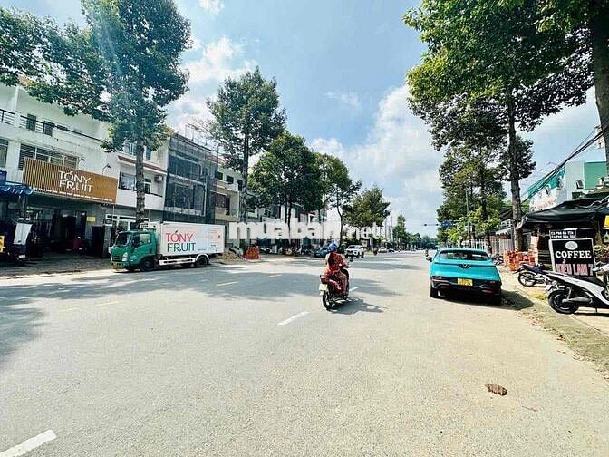 NHÀ 3 lầu 5x24 Trần Văn Trà, kdc Hưng Phú, Cần Thơ  - 12 tỷ 800 (TL)