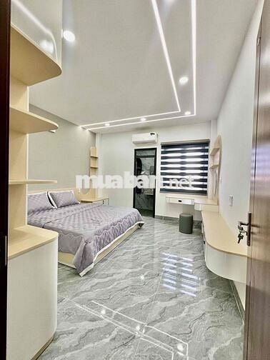 Cho Thuê Nhà Có Sẳn Thang Máy DT 220m2 1Trệt 3Lầu 4Pn 5Wc Hẻm Xe Tải