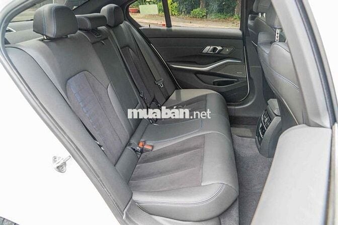BMW 330i MSport LCI 2024 Trắng 9.000 Miles