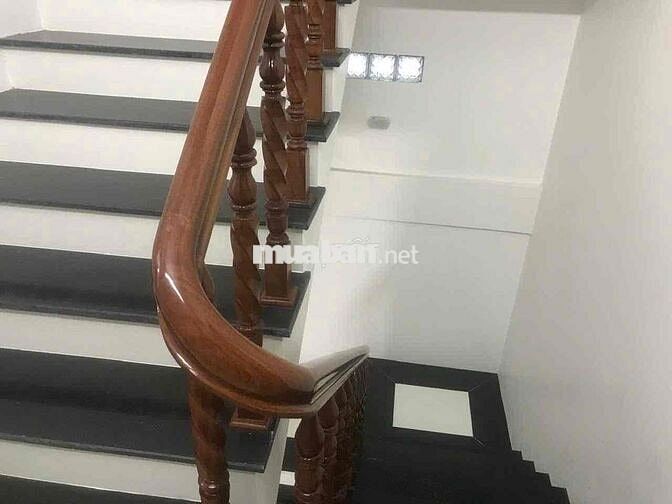 NHÀ 3 lầu 5x24 Trần Văn Trà, kdc Hưng Phú, Cần Thơ  - 12 tỷ 800 (TL)