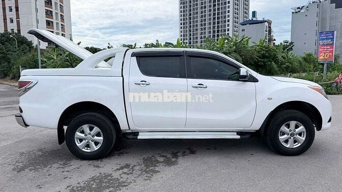 Mazda BT50 2014 Số sàn 6 cấp Dầu 2.2 tubor Trắng