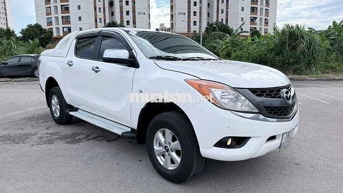 Mazda BT50 2014 Số sàn 6 cấp Dầu 2.2 tubor Trắng