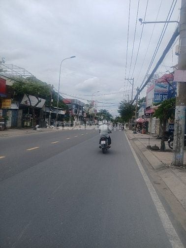 Cho thuê nhà nguyên căn mặt tiền Kha Vạn Cân, Thủ Đức. LH 0902779829