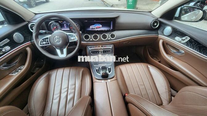 E250 Facelift 2018 full bảo dưỡng giá sale