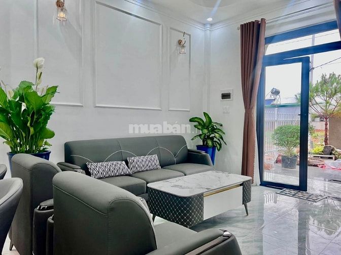 Cần Bán Nhà 140m² Full Thổ Cư Full Nội Thất Trung Tâm Đông Thanh