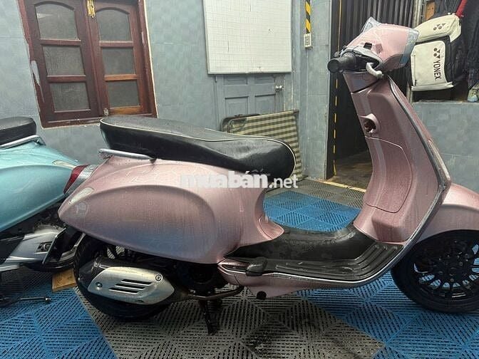 Piaggio Vespa 2017 màu Hồng