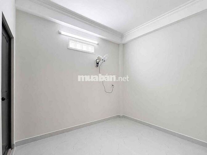 nhà chính chủ , hẻm xe hơi , sổ hồng riêng
