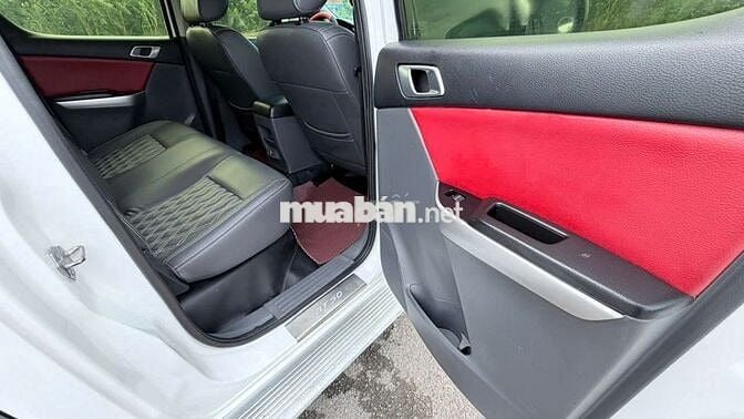 Mazda BT50 2014 Số sàn 6 cấp Dầu 2.2 tubor Trắng