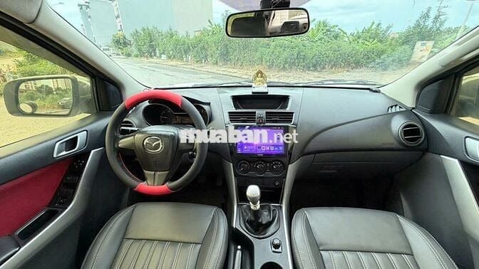 Mazda BT50 2014 Số sàn 6 cấp Dầu 2.2 tubor Trắng
